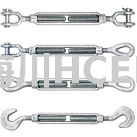 Qual è il processo di allestimento di una nave portacontainer?